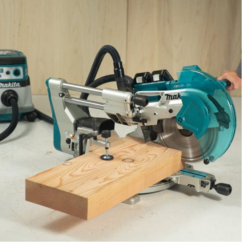 Revolutionaire Makita DLS211PT2U 18V LXT ® Radiaalzaag met Dubbele Oplader en AWS Chip